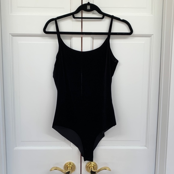 Zara Black Velvet Open Backed Bodysuit - Picture 2 of 9